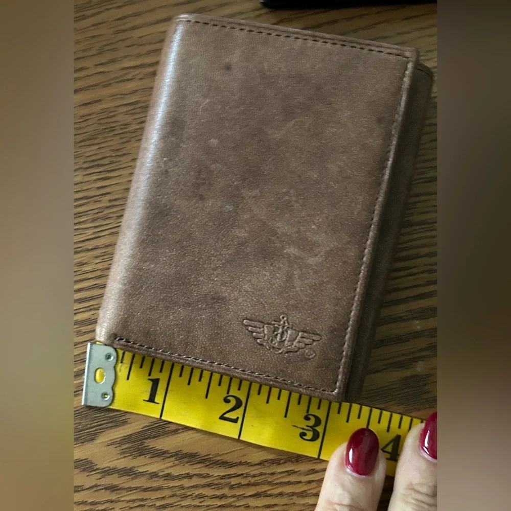 Dockers Brown Leather Wallet - Picture 7 of 7